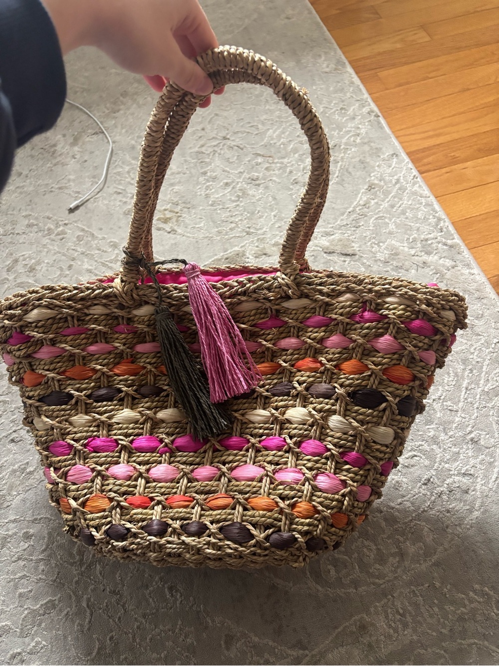Straw tote bag